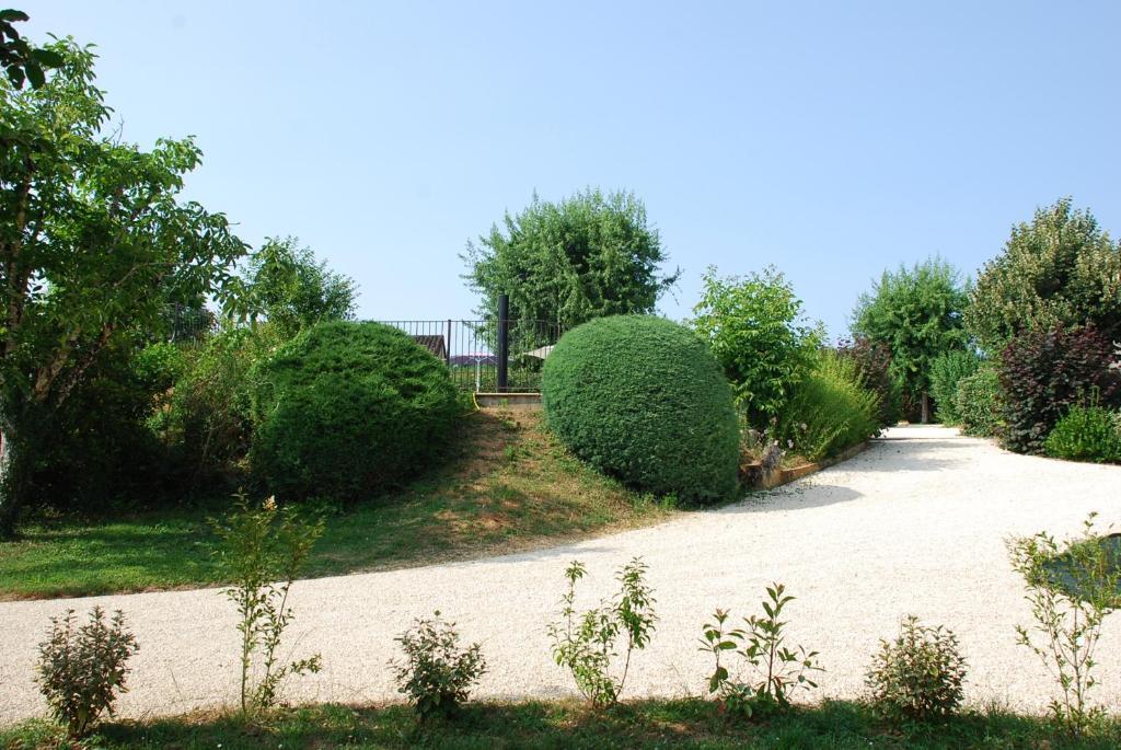 Village De Gites Le Chatenet Thonac Luaran gambar