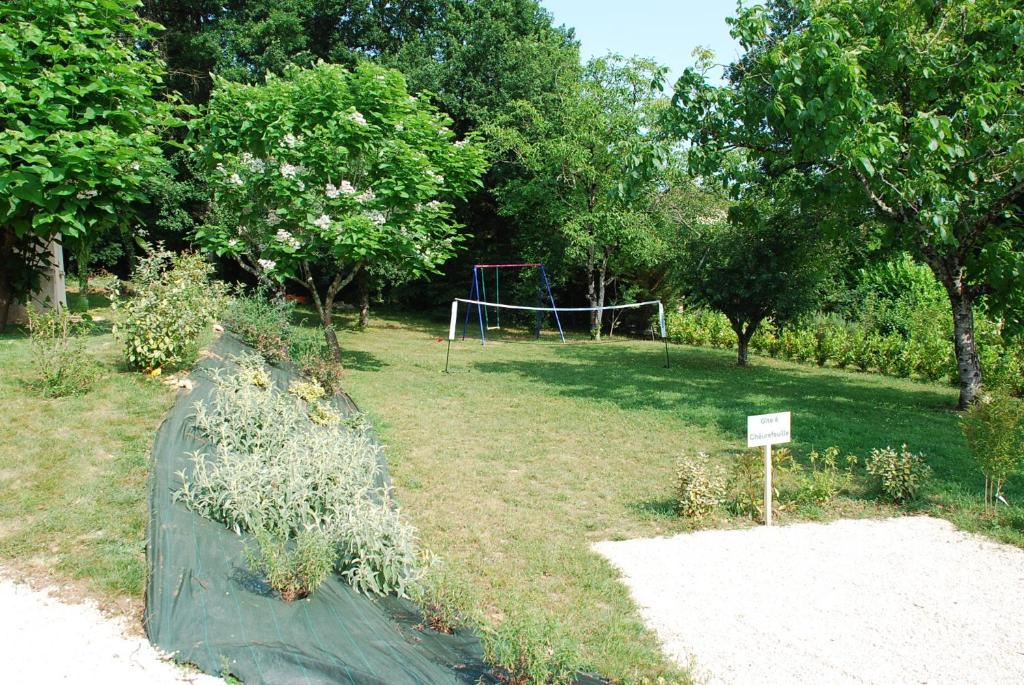 Village De Gites Le Chatenet Thonac Luaran gambar