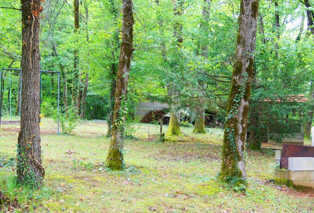Village De Gites Le Chatenet Thonac Luaran gambar